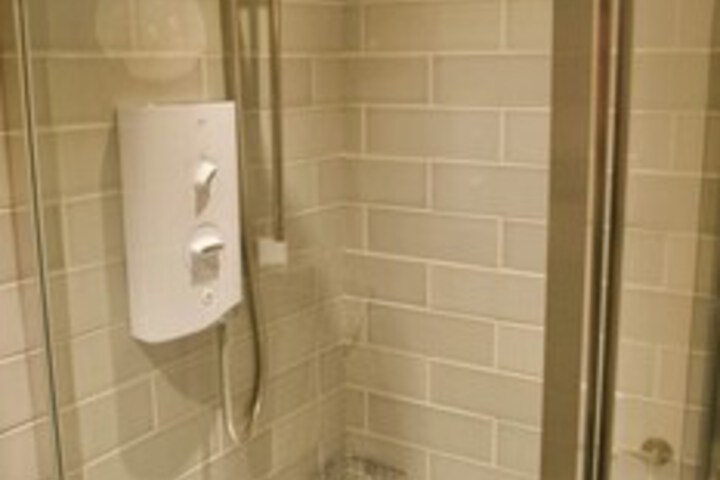 Room 4 of 39