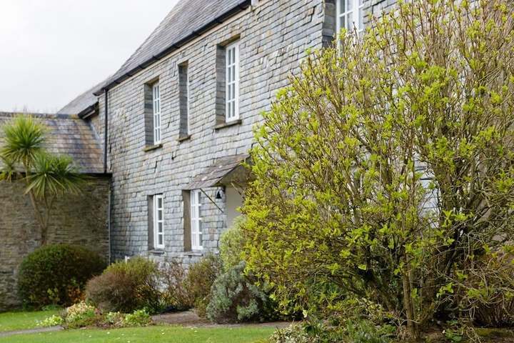 Degembris Farmhouse