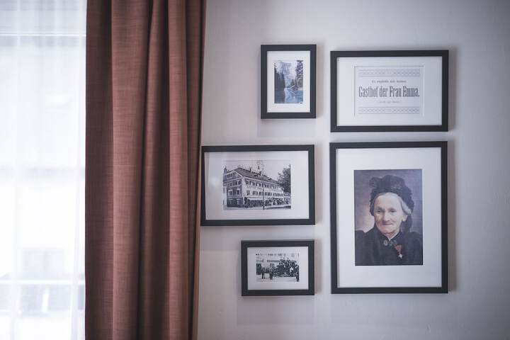 Room 71 of 214