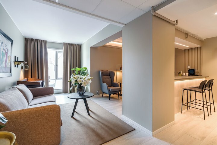 Room 15 of 54