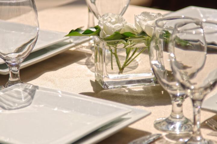 Dining 38 of 64