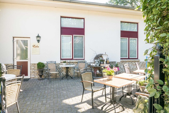 Terrace/Patio 18 of 47