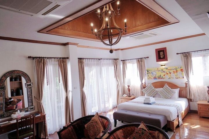 Hotel Interior 105 of 139