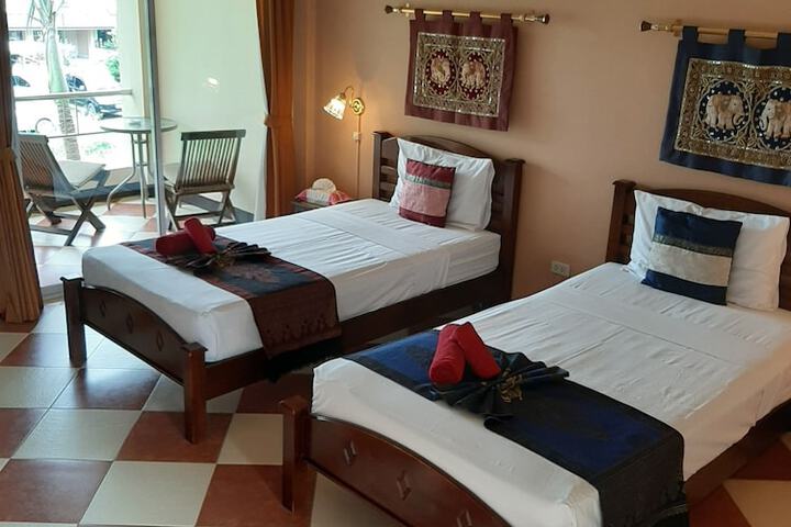 Room 15 of 68