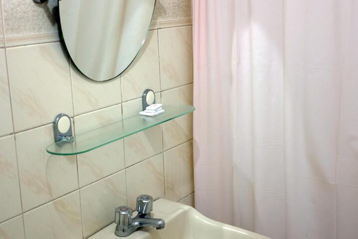 Linmarr Davao Hotels & Apartelles