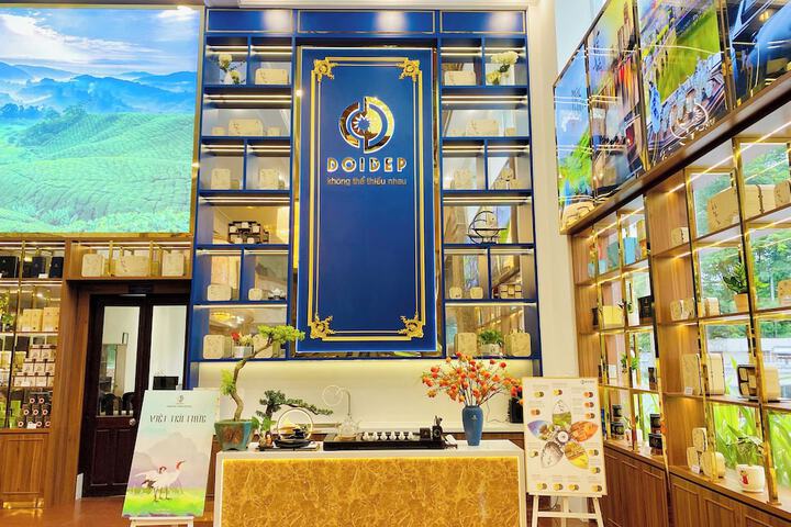Entrance & Lobby