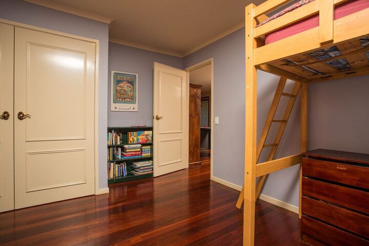 Room 8 of 21