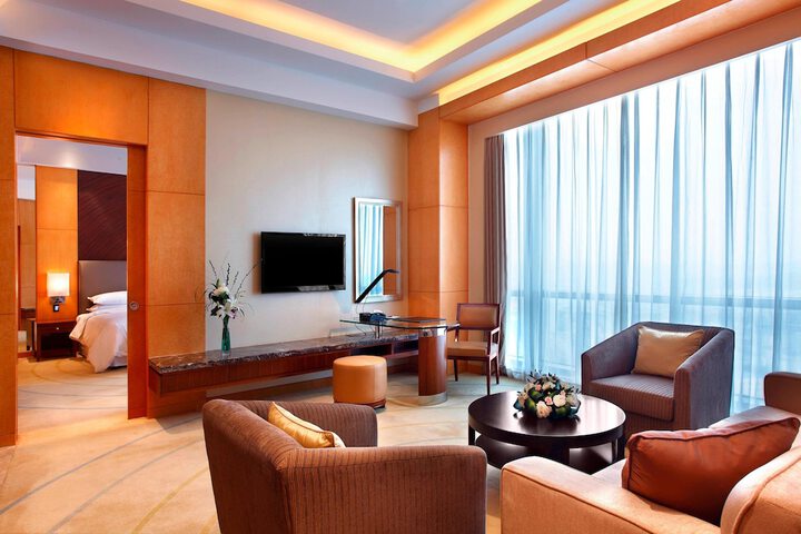 Room 9 of 54