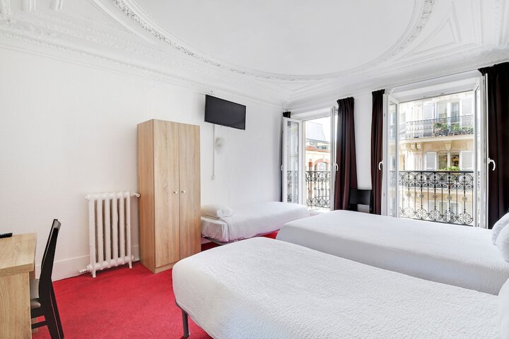 Room 22 of 49