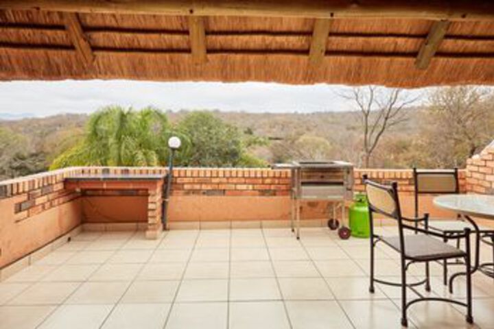 Terrace/Patio 122 of 132