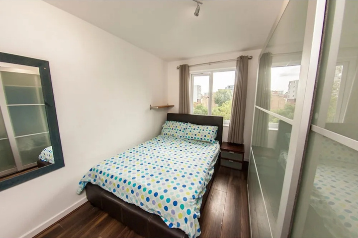 Room 3 of 11