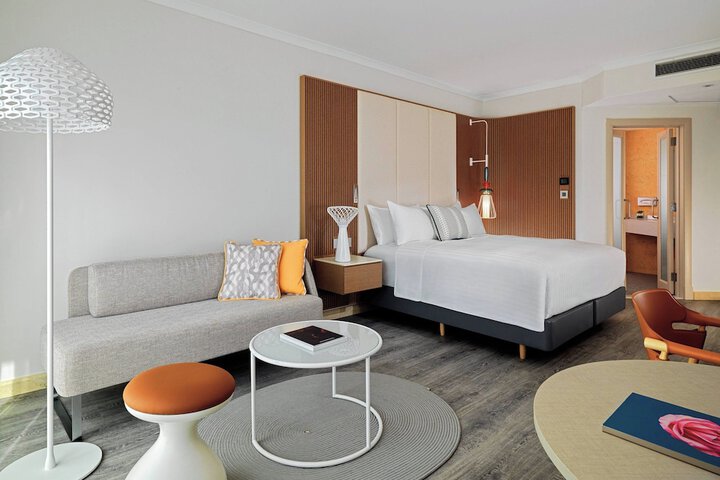 Room 15 of 139