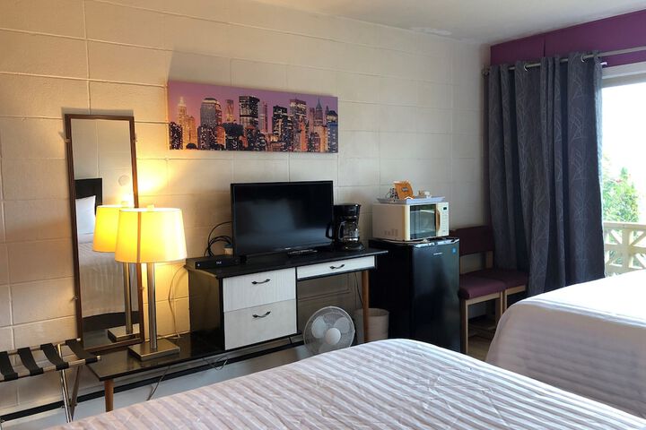 Room 19 of 61