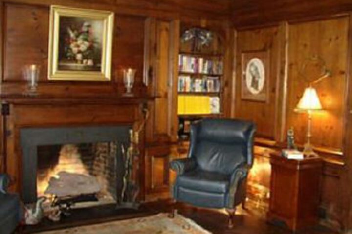 Room 17 of 20