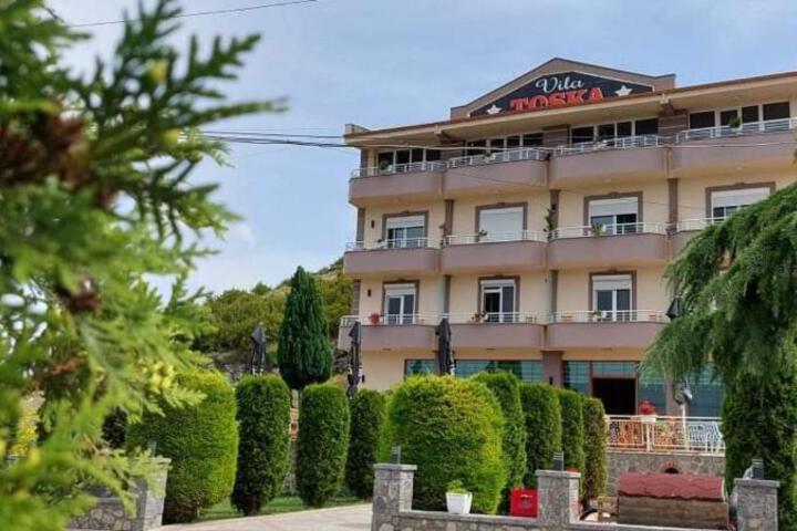 HOTEL VILA TOSKA