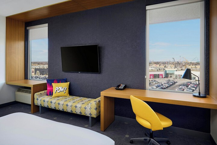 Room 7 of 43