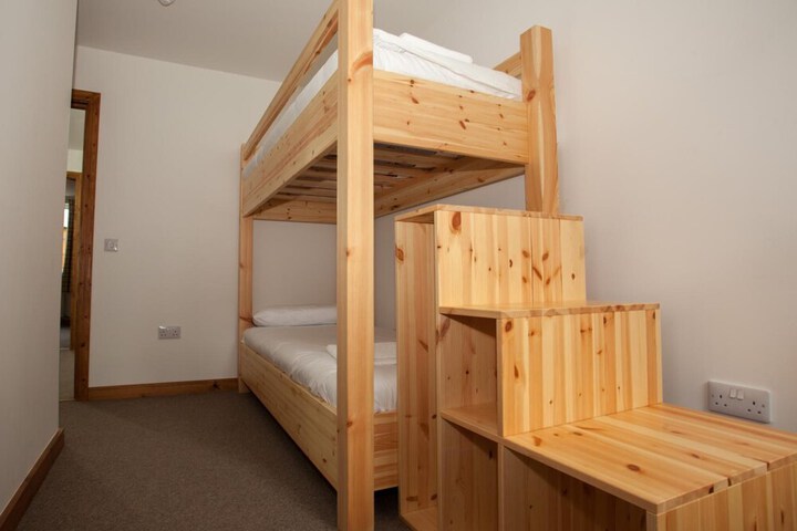 Room 16 of 45
