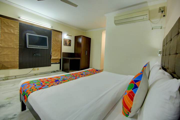 Room 9 of 41