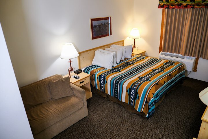 Room 5 of 22