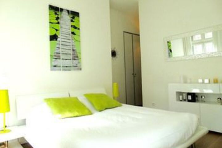 Room 18 of 29