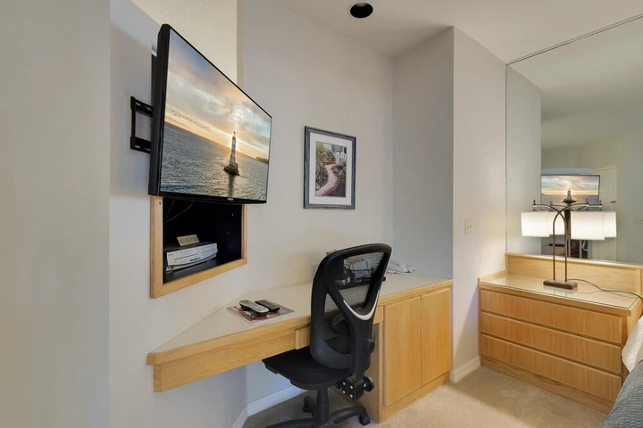 Room 3 of 14