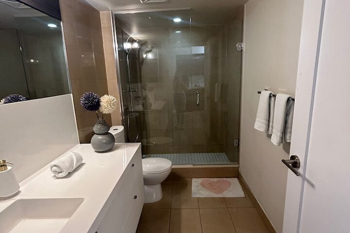 Room 346 of 448