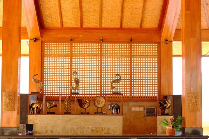 Hotel Interior 3 of 77