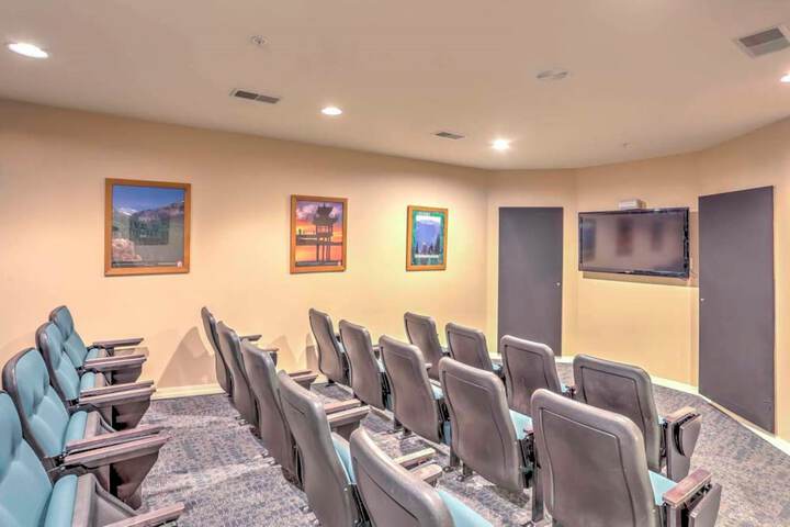 Entertainment 71 of 88