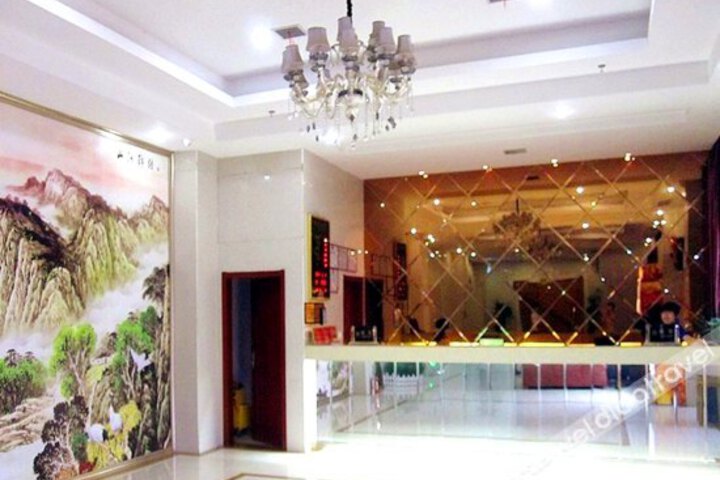 Jinjinlong Business Hotel