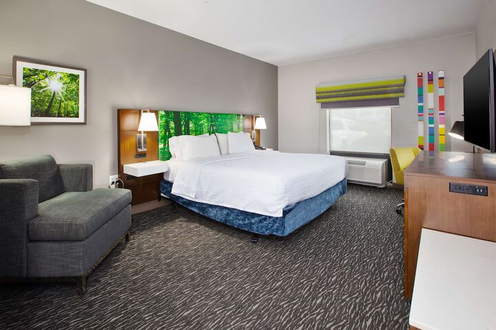 1 King Bed (15 of 28)