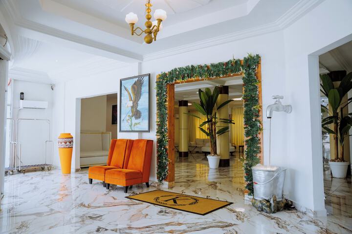 Hotel Interior 4 of 31
