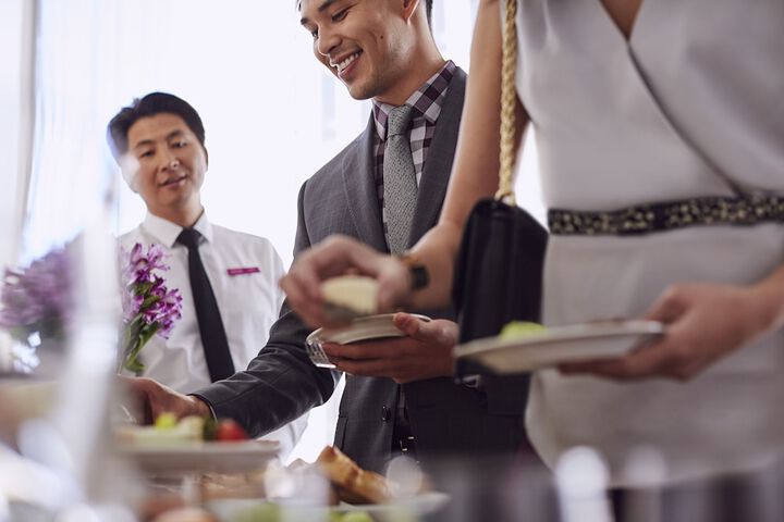 Dining 100 of 143