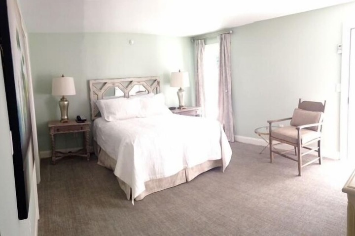 Room 12 of 51
