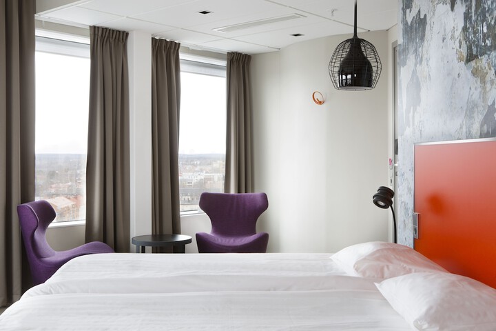 Room 3 of 18