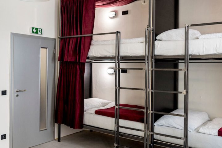 Room 14 of 57