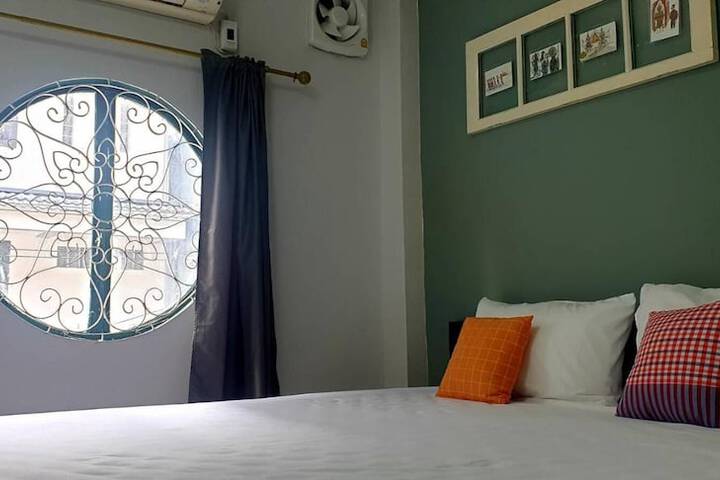 Room 13 of 45
