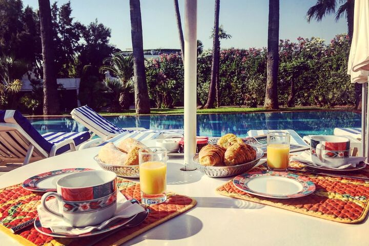 Breakfast/Coffee Service 45 of 62