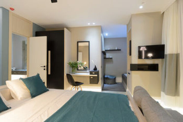 Room 36 of 119