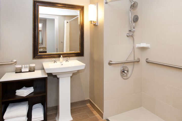Bathroom shower