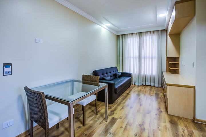 Room 4 of 68
