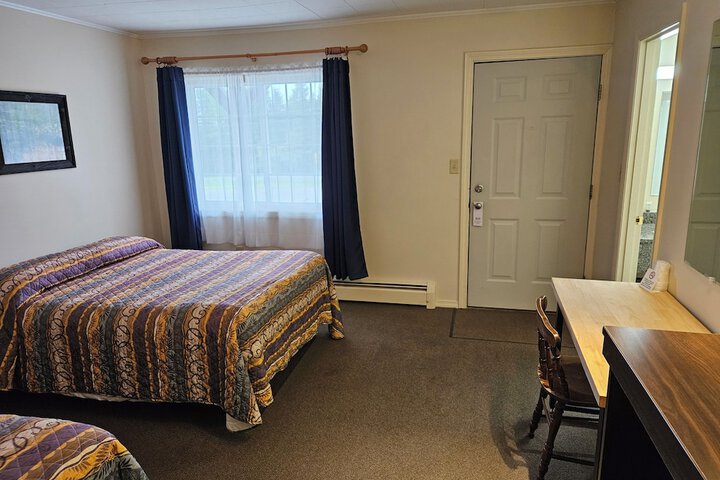 Room 5 of 7
