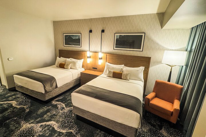 Room 12 of 34