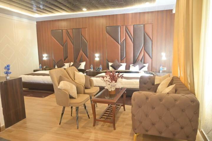 Room 3 of 19