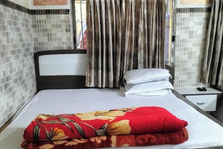 Room 15 of 29
