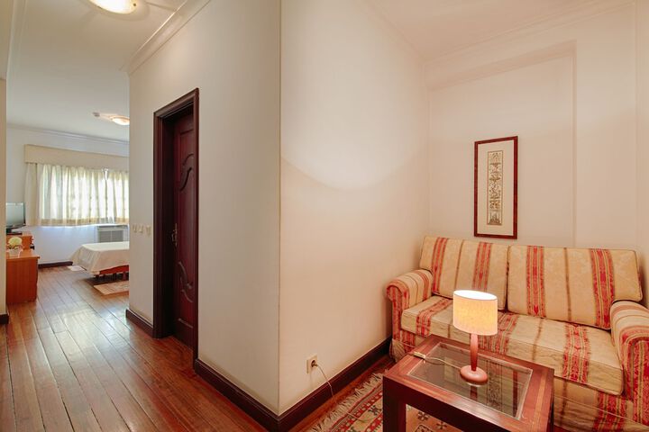 Room 18 of 45