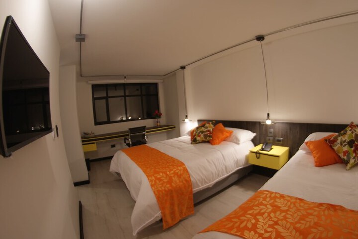 Room 7 of 21