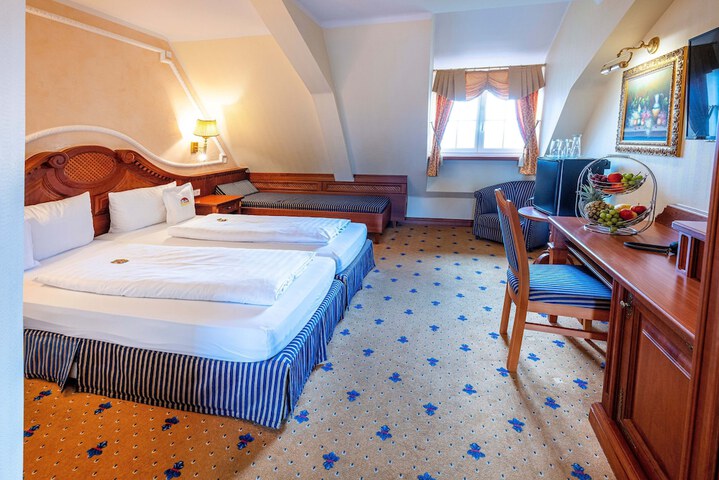Room 55 of 137