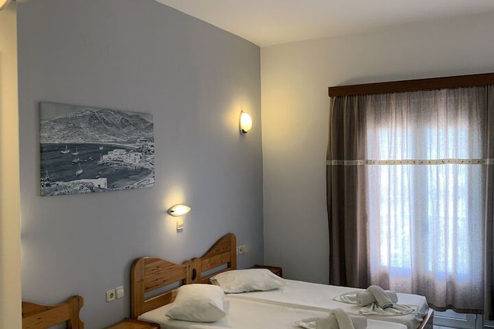 Room 5 of 61