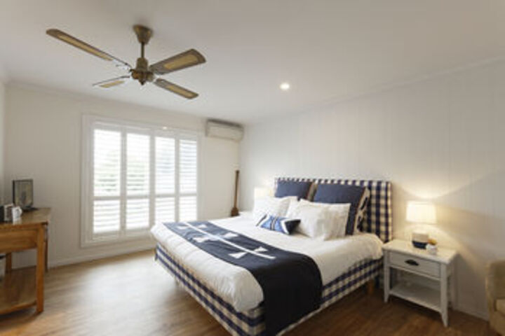 Room 16 of 29