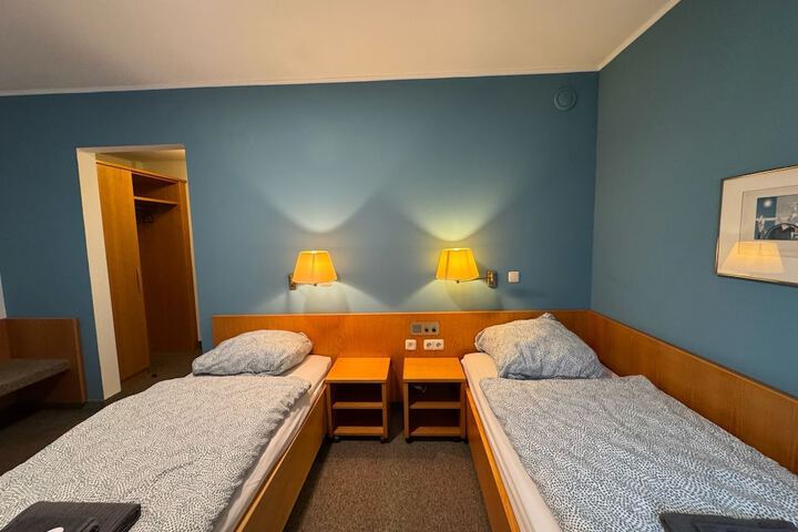 Room 4 of 54